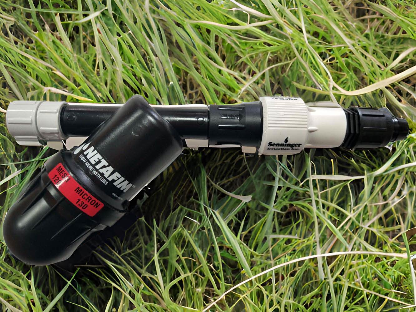 3/4" filter and regulator assembly for drip tape
